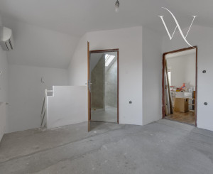 Na predaj 3-izbový rodinný dom s garážou v Kráľovej pri Senci