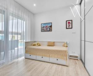 Na predaj krásny 4- izbový dom v Hrubej Borši