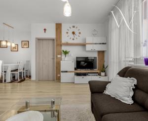 Slnečný 3-izbový byt s výhľadom na Karpaty v Slovenskom Grobe