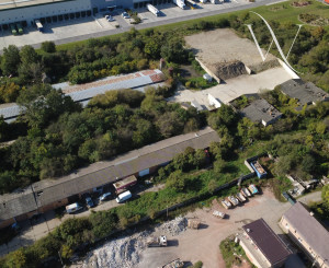 SENEC – NA PREDAJ výrobný a skladový objekt v komerčnej - priemyselnej zóne (časť Horný dvor)