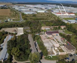 SENEC – NA PREDAJ výrobný a skladový objekt v komerčnej - priemyselnej zóne (časť Horný dvor)