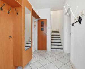 Na predaj 4 izbový rodinný dom v centre obce Tomášov