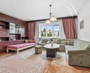 Na predaj 4 izbový rodinný dom v centre obce Tomášov