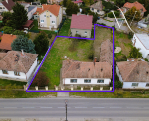 Na predaj - Rodinný dom v centre obce Tomášov s veľkým pozemkom