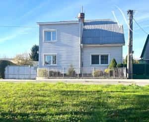 Wealth Group | Exkluzívne ponúka - pekný 4-izbový rodinný dom v Nemšovej, okr. Trenčín