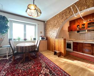 Wealth Group | Exkluzívne ponúka - pekný 4-izbový rodinný dom v Nemšovej, okr. Trenčín