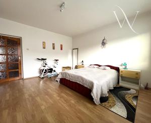 Wealth Group | Exkluzívne ponúka - pekný 4-izbový rodinný dom v Nemšovej, okr. Trenčín