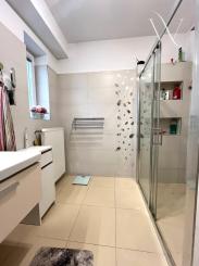 Wealth Group | Exkluzívne ponúka - pekný 4-izbový rodinný dom v Nemšovej, okr. Trenčín