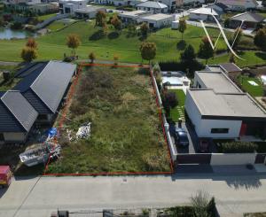 Hrubá Borša, okr. Senec – NA PREDAJ stavebný pozemok vo vyhľadávanom golfovom areáli Green Resort.