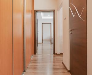 Na predaj kompletne zrekonštruovaný 2-izbový byt - Hliny VII