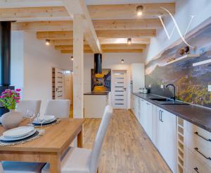 ZNIŽENÁ CENA - NA PREDAJ ekologická novostavba 4-izbového rodinného domu v Banskej Štiavnici