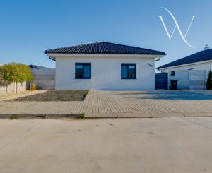 Unikátny 4-izbový Rodinný dom v Topoľnici s tep. čerpadlom✅