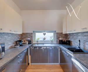 Unikátny 4-izbový Rodinný dom v Topoľnici s tep. čerpadlom✅