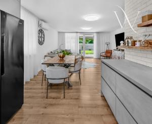 NA PREDAJ unikátny, samostatný 4-iz Rodinný dom priamo v DS