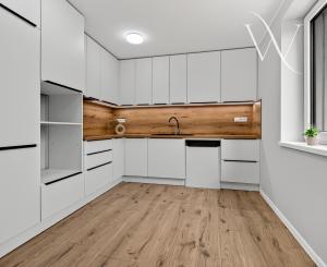 Na predaj moderný rodinný dom v tichej slepej uličke v obci Veľký Grob