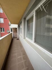 Na PRENÁJOM priestranný 2 izbový byt s veľkou loggiou a parkovaním, 74 m², Tomášikova Bratislava Ružinov