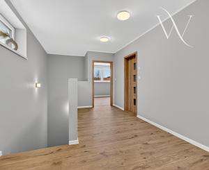 Na predaj 4-izbová novostavba s garážou v obci Veľký Grob