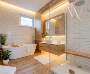 3-izbový byt v štádiu holobytu na predaj – Veľký Grob, 81 m², terasa, pozemok, parkovanie