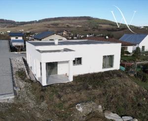 Na predaj rodinný dom s garážou - novostavba Bitarová