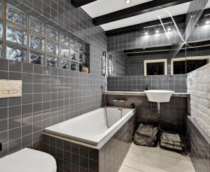 Štýlový 1-izbový byt s terasou BA-Staré mesto