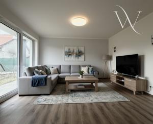 Na predaj moderný 4-izbový bungalov v obci Príbovce - hneď k nasťahovaniu