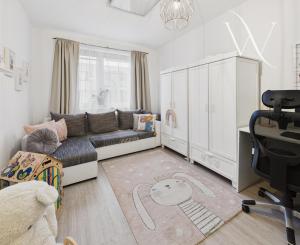 3 izbový byt Bratislava -Rača, 2 parkovacie miesta, záhrada 75 m2