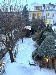 Elegantný 5 izbový rodinný dom (183 m2) s garážou a záhradou po kompletnej rekonštrukcii v srdci Ľudovej štvrte, Bratislava – Nové Mesto