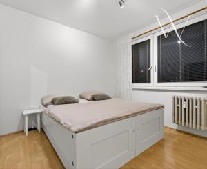 2-izbový byt 54 m² s výťahom, lokalita Petržalka