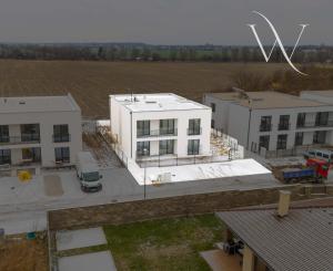 Veľkometrážny 2-izbový byt s balkónom v novostavbe na predaj, Cífer-Pác