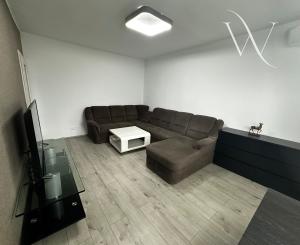 Na prenájom 3 izbový byt v Ružinove