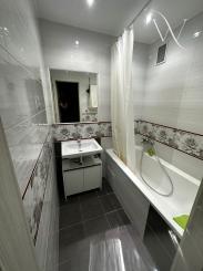 Na prenájom 3 izbový byt v Ružinove