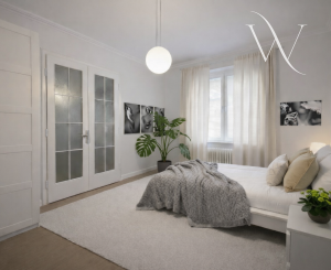 EXKLUZÍVNY STAROMESTSKÝ BYT NA OBCHODNEJ — IDEÁLNY NA BÝVANIE AJ INVESTÍCIU