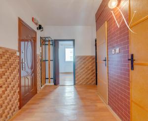 SENEC – NA PREDAJ 3 izbový byt v priamom centre mesta