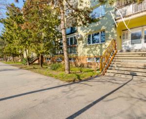 SENEC – NA PREDAJ 3 izbový byt v priamom centre mesta