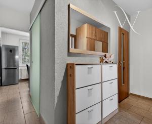 Bernolákovo, okr. SC - NA PREDAJ - plnohodnotný 2-izbový byt kúsok od priameho centra