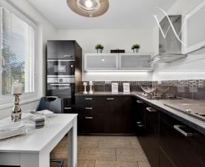 Bernolákovo, okr. SC - NA PREDAJ - plnohodnotný 2-izbový byt kúsok od priameho centra