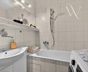 Bernolákovo, okr. SC - NA PREDAJ - plnohodnotný 2-izbový byt kúsok od priameho centra