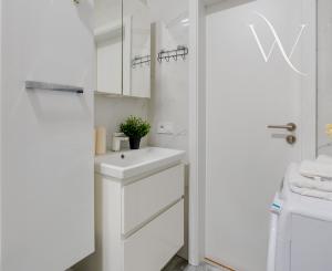 Na predaj štýlovo zariadený 1 izbový byt v Bratislave-Staré Mesto