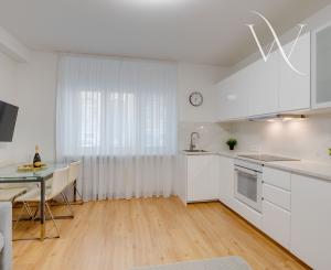 Na prenájom štýlovo zariadený 1 izbový byt v Bratislave-Staré Mesto