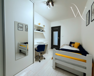 Na predaj pekný 3 izbový byt s predzáhradkou, terasou a park. státim - Martin