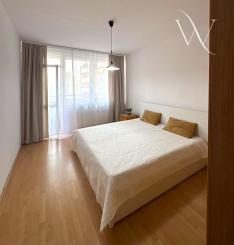 Na PRENÁJOM: Priestranný 2-izbový byt s loggiou a garážovým státím – Matejkova, Dlhé diely, Bratislava