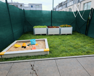 Nový Martin – 3-izbový byt s terasou, predzáhradkou a parkovaním v cene