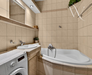 Na predaj 4-izbový byt na jednej z najlepších adries v Petržalke