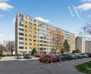 Na predaj 4-izbový byt na jednej z najlepších adries v Petržalke