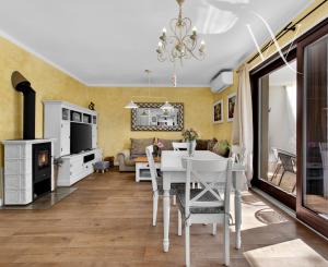 Štýlový rodinný dom vo vynikajúcej lokalite na predaj, Rovinka