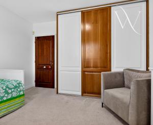 Štýlový rodinný dom vo vynikajúcej lokalite na predaj, Rovinka