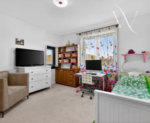 Štýlový rodinný dom vo vynikajúcej lokalite na predaj, Rovinka