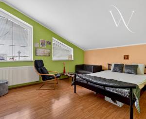5 izbový rodinný dom Nová Dedinka na predaj, 1445 m2 pozemok