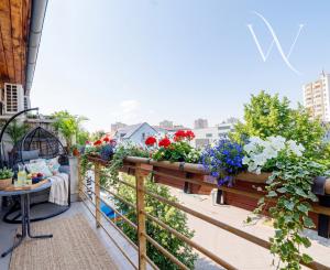 SENEC – NA PREDAJ EXKLUZÍVNY 3 + 1 PODKROVNÝ  BYT  – JEDINEČNÝ PRIESTOR NA PEŠEJ ZÓNE.