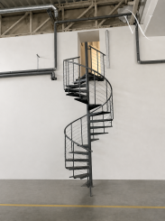 Skladovo-výrobný priestor na prenájom – 239 m²